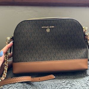 Michael Kors Crossbody